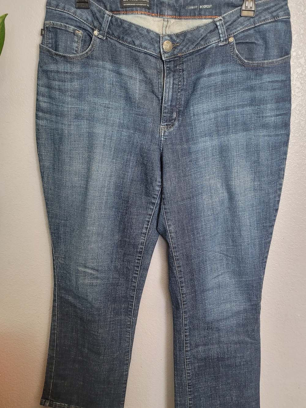 Classic LEE Midwash Blue Women's Jeans